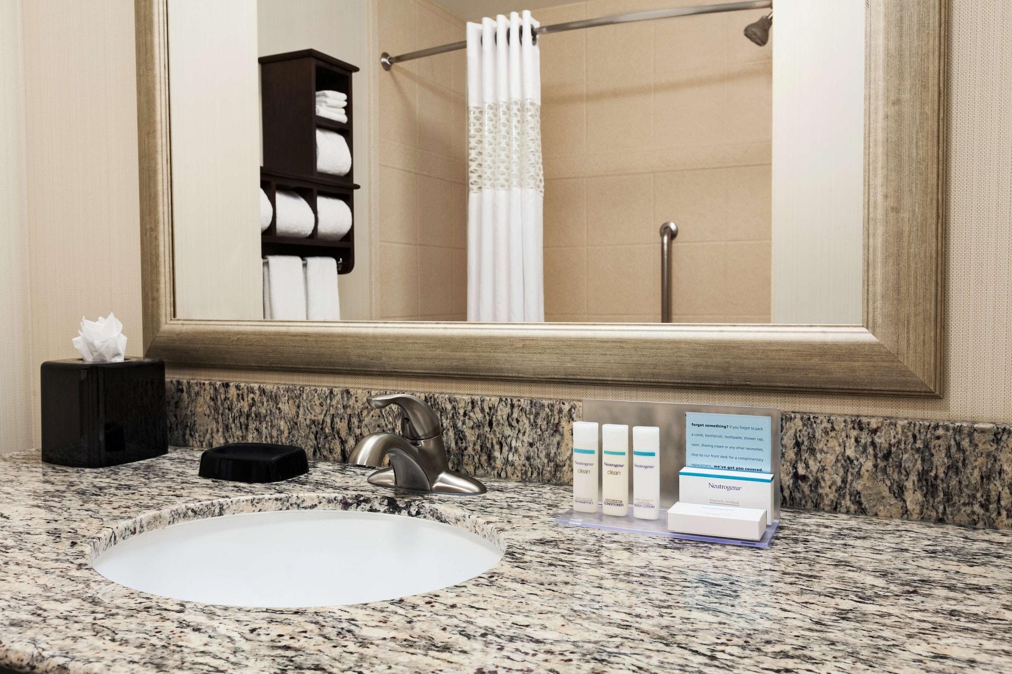 Hampton Inn & Suites San Bernardino Eksteriør billede