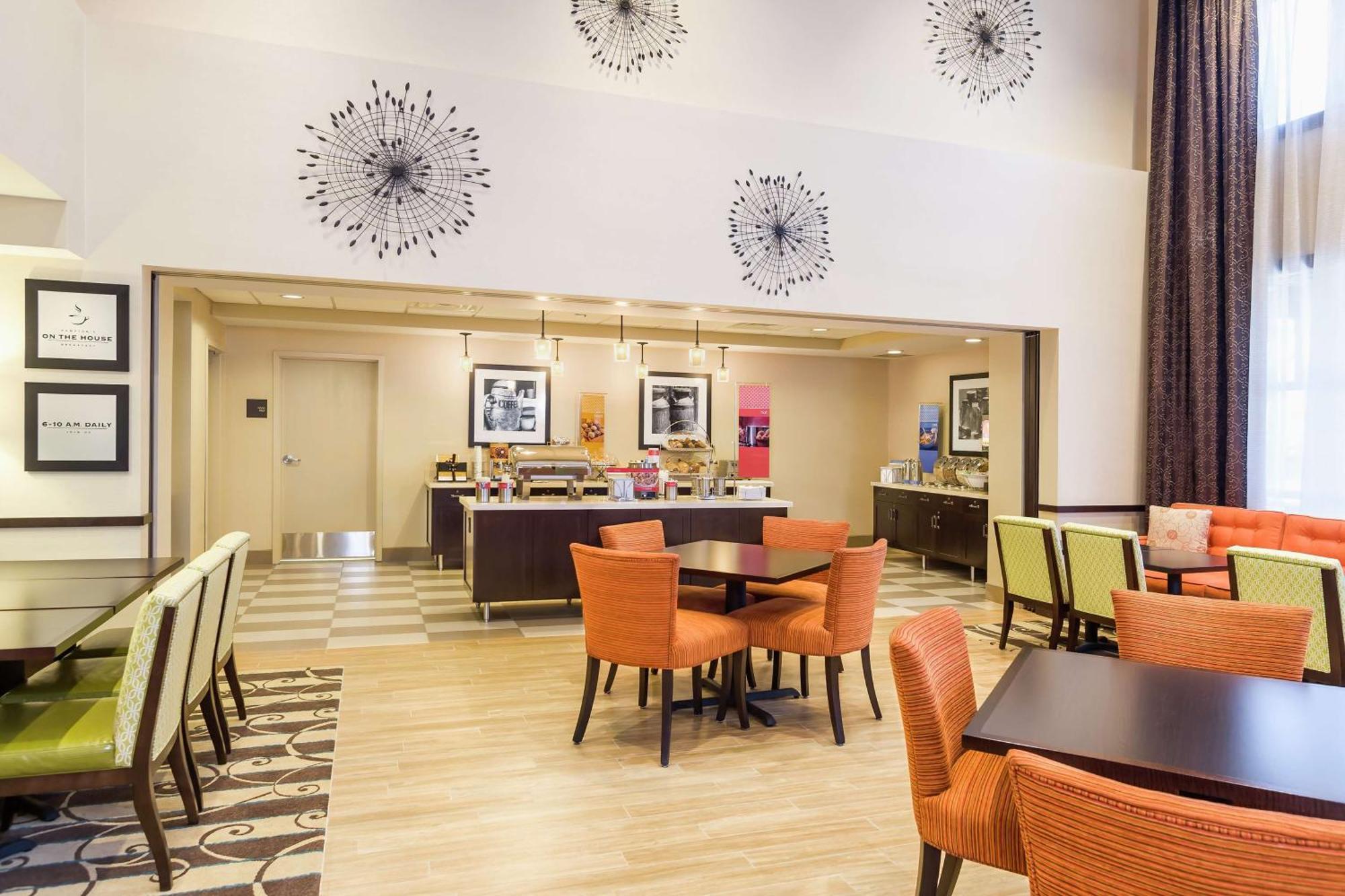 Hampton Inn & Suites San Bernardino Eksteriør billede